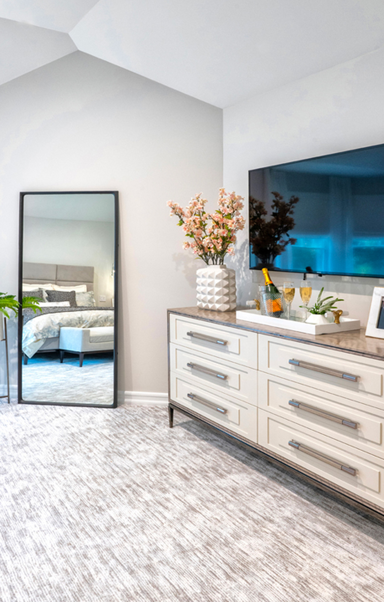 Lara Michelle Beautiful Interiors Master Bedroom Custom Design